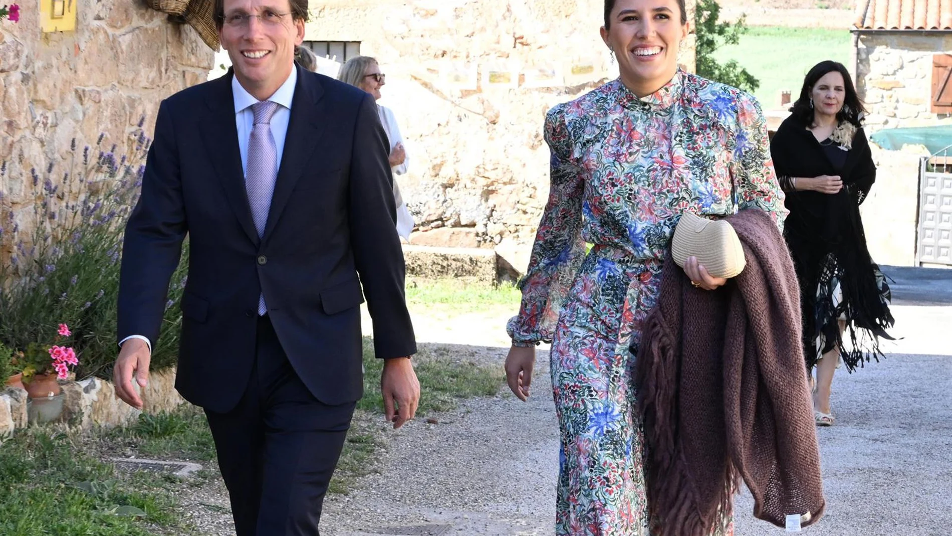 Ya hay fecha para el bautizo del hijo de Teresa Urquijo y José Luis Martínez-Almeida