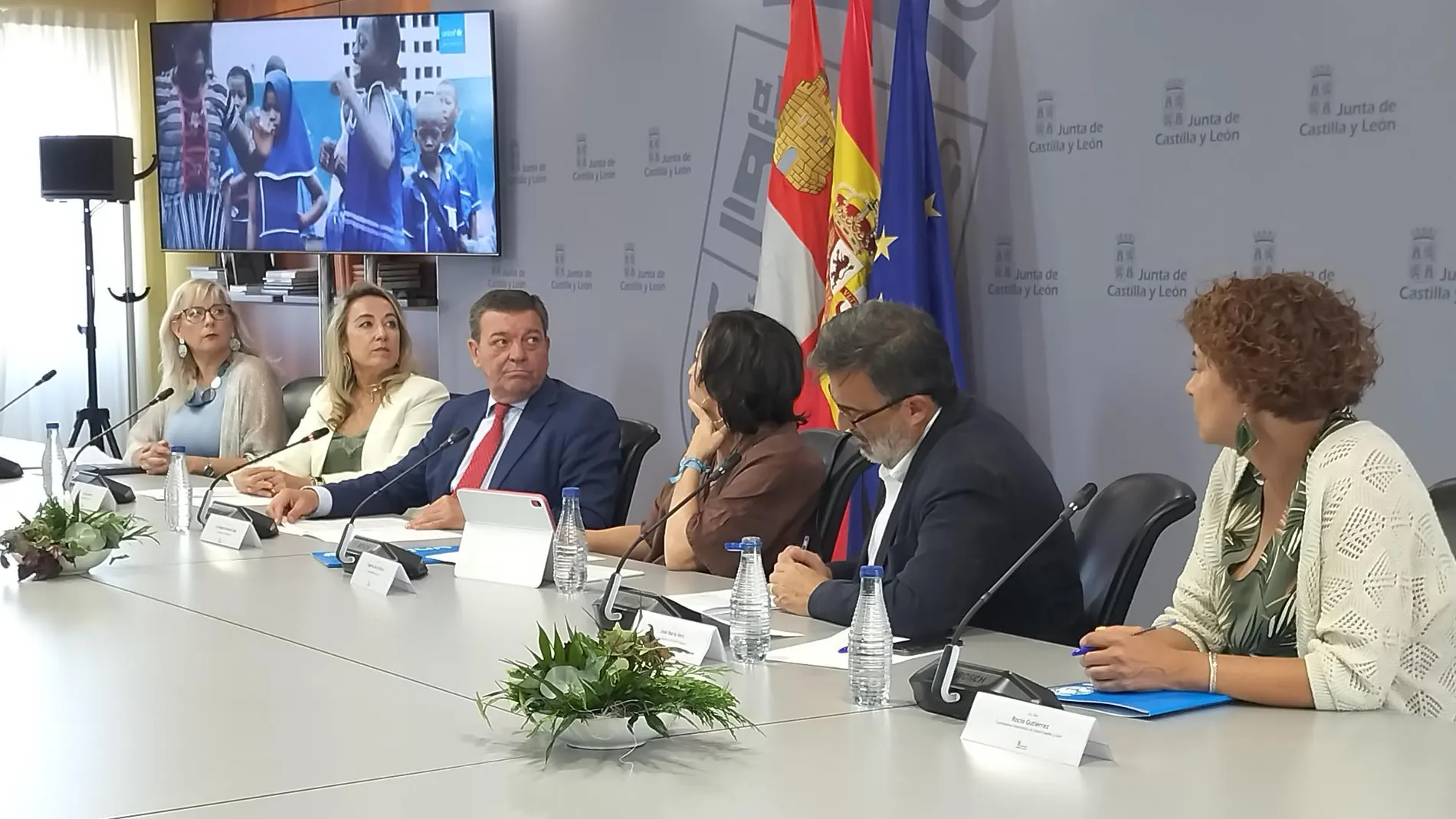 González Gago presenta el proyecto en Guatemala en colaboración de Unicef