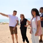 El Gobierno amplía la cantidad de arena que se aportará a las playas tras la dana