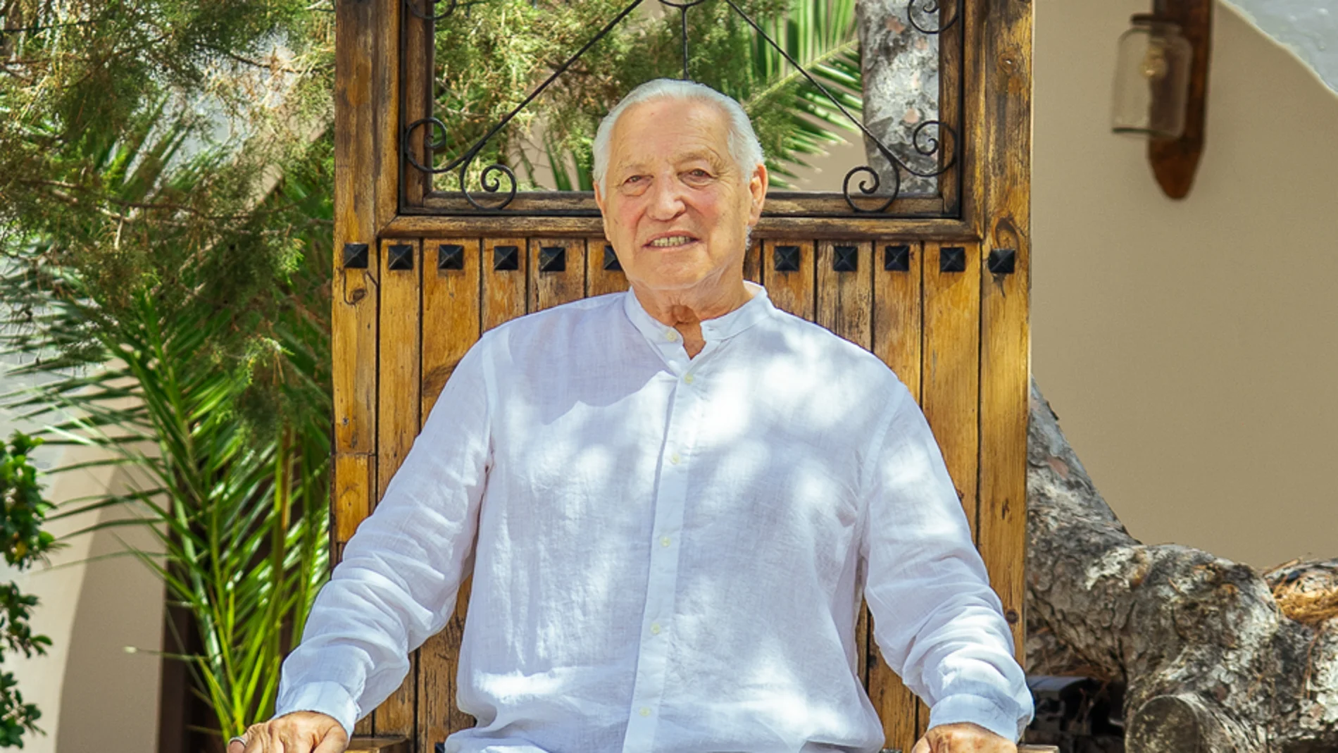 Javier Anadón