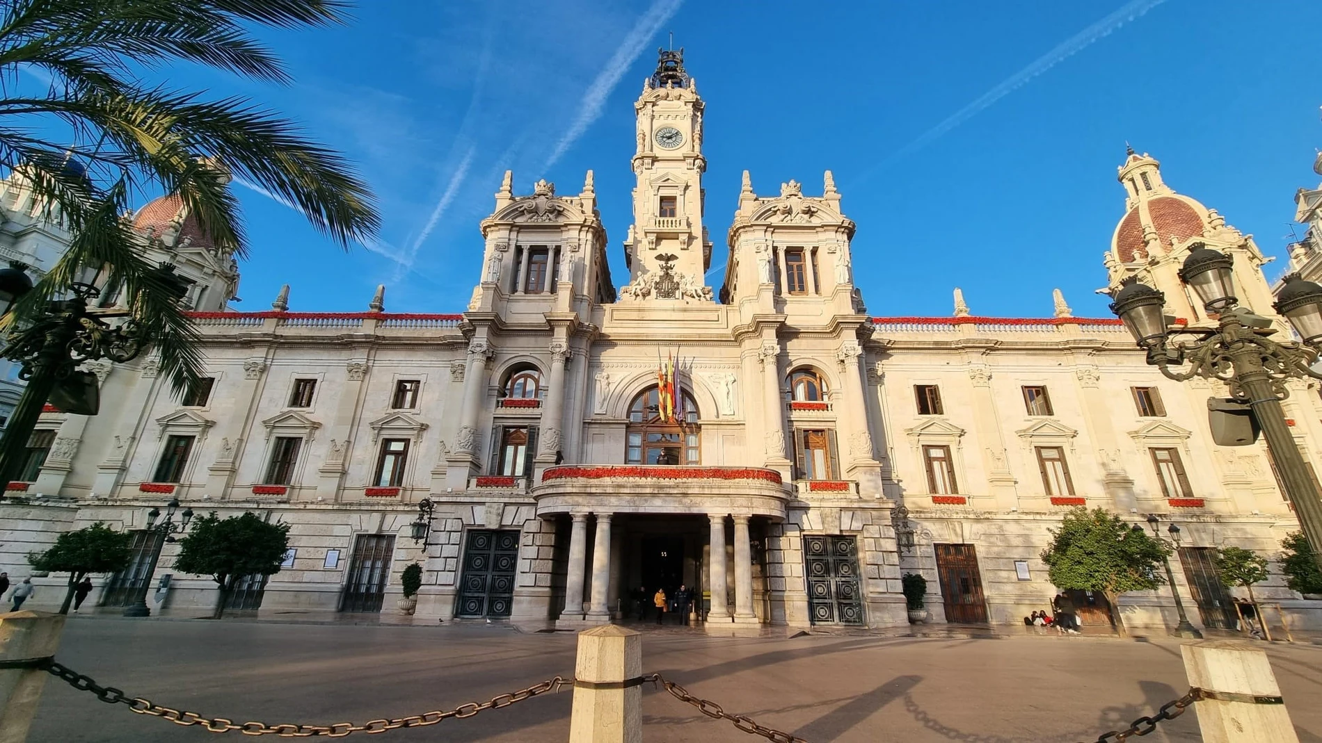Fachada del Ayuntamiento de València REMITIDA / HANDOUT por AYTO VALÈNCIA Fotografía remitida a medios de comunicación exclusivamente para ilustrar la noticia a la que hace referencia la imagen, y citando la procedencia de la imagen en la firma 11/07/2025