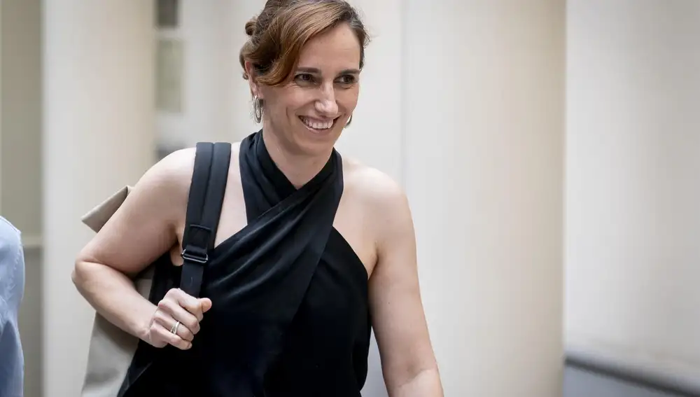 Mónica García reivindica que Sumar apuntala al Ejecutivo y sus políticas: "No estamos dentro para sostener a nadie"
