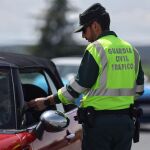 MADRID.-La DGT vigilará el consumo de alcohol y drogas en lo conductores en una nueva campaña del 14 y al 20 de julio