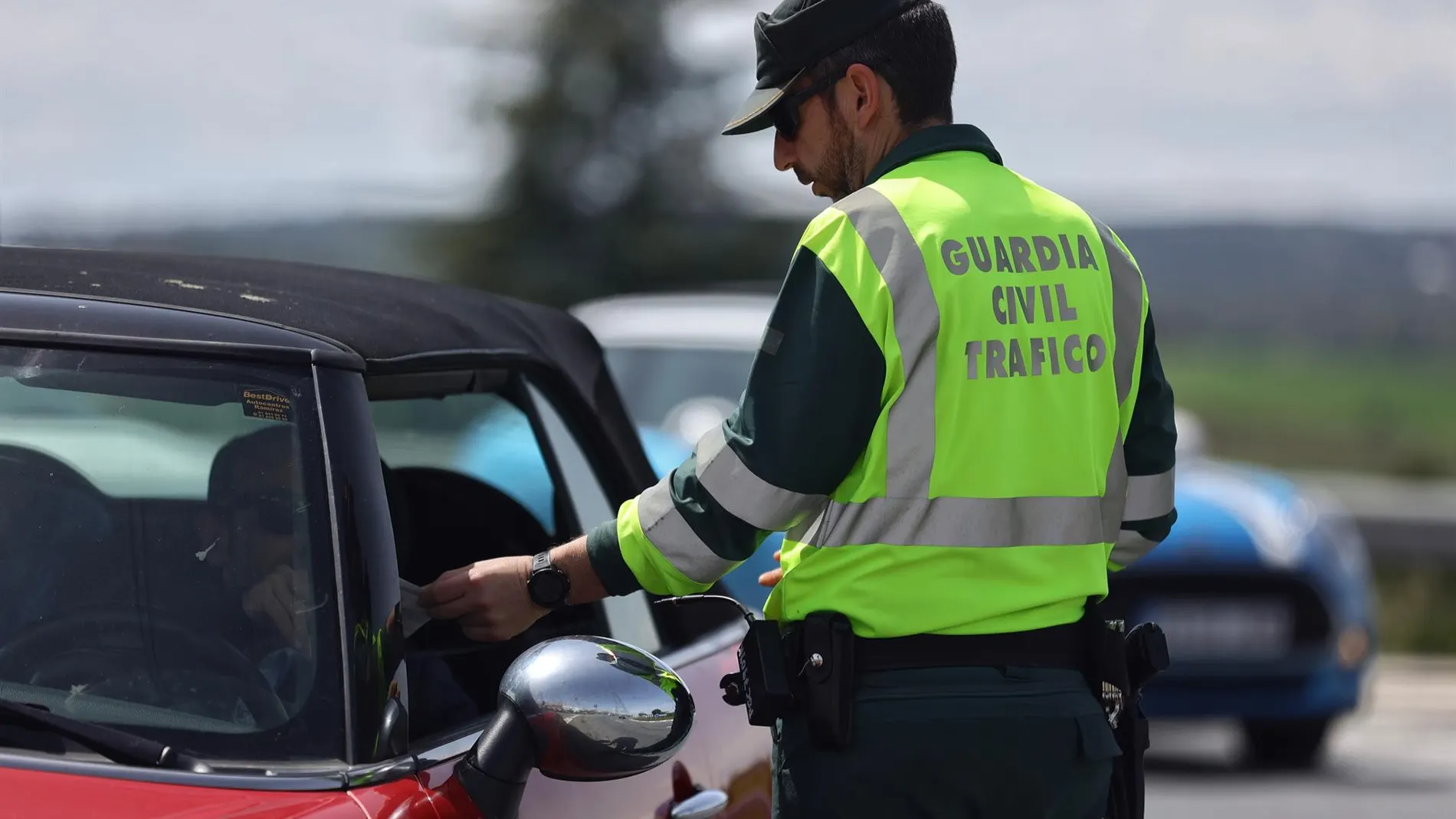 MADRID.-La DGT vigilará el consumo de alcohol y drogas en lo conductores en una nueva campaña del 14 y al 20 de julio