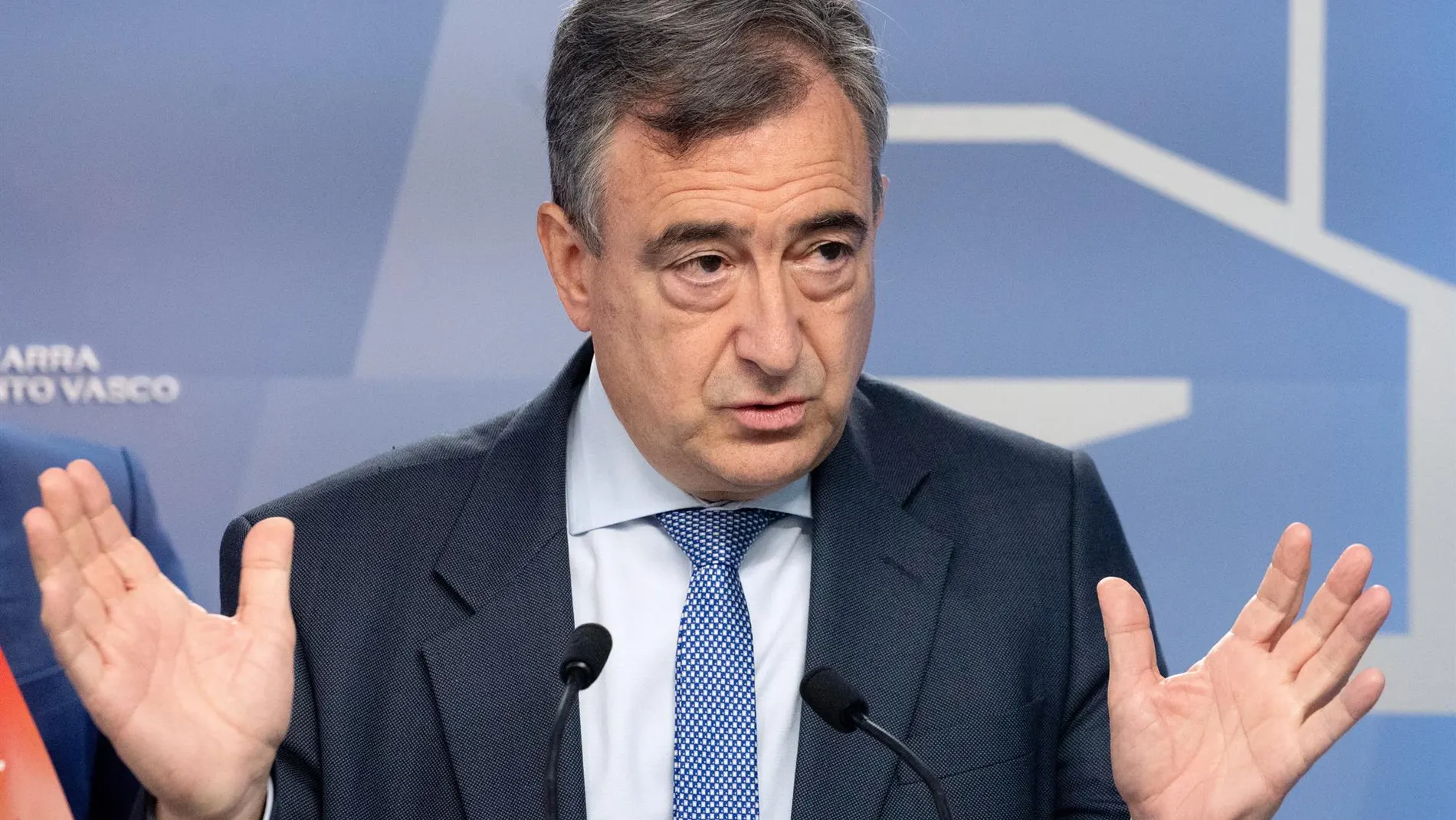 Aitor Esteban dice que con Sánchez habrá que ir "partido a partido" y con el PP de Feijóo no van a ir "a ningún sitio"