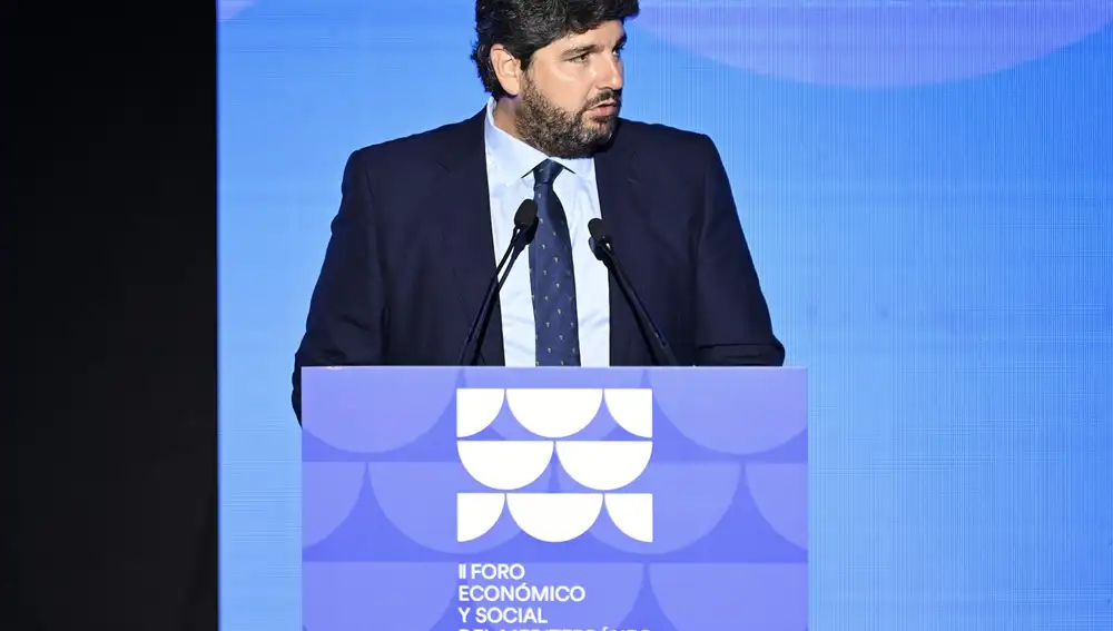 MURCIA.-López Miras condena la violencia en Torre Pacheco y pide recuperar la convivencia: "Orden y ley para todos"