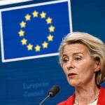 EEUU/UE.- La UE mantendrá en suspenso la represalia a los aranceles de Trump para negociar hasta el 1 de agosto