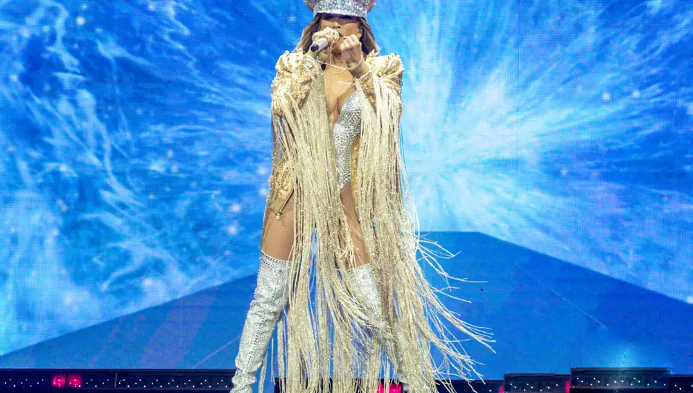 Jennifer López actúa en el Movistar Arena