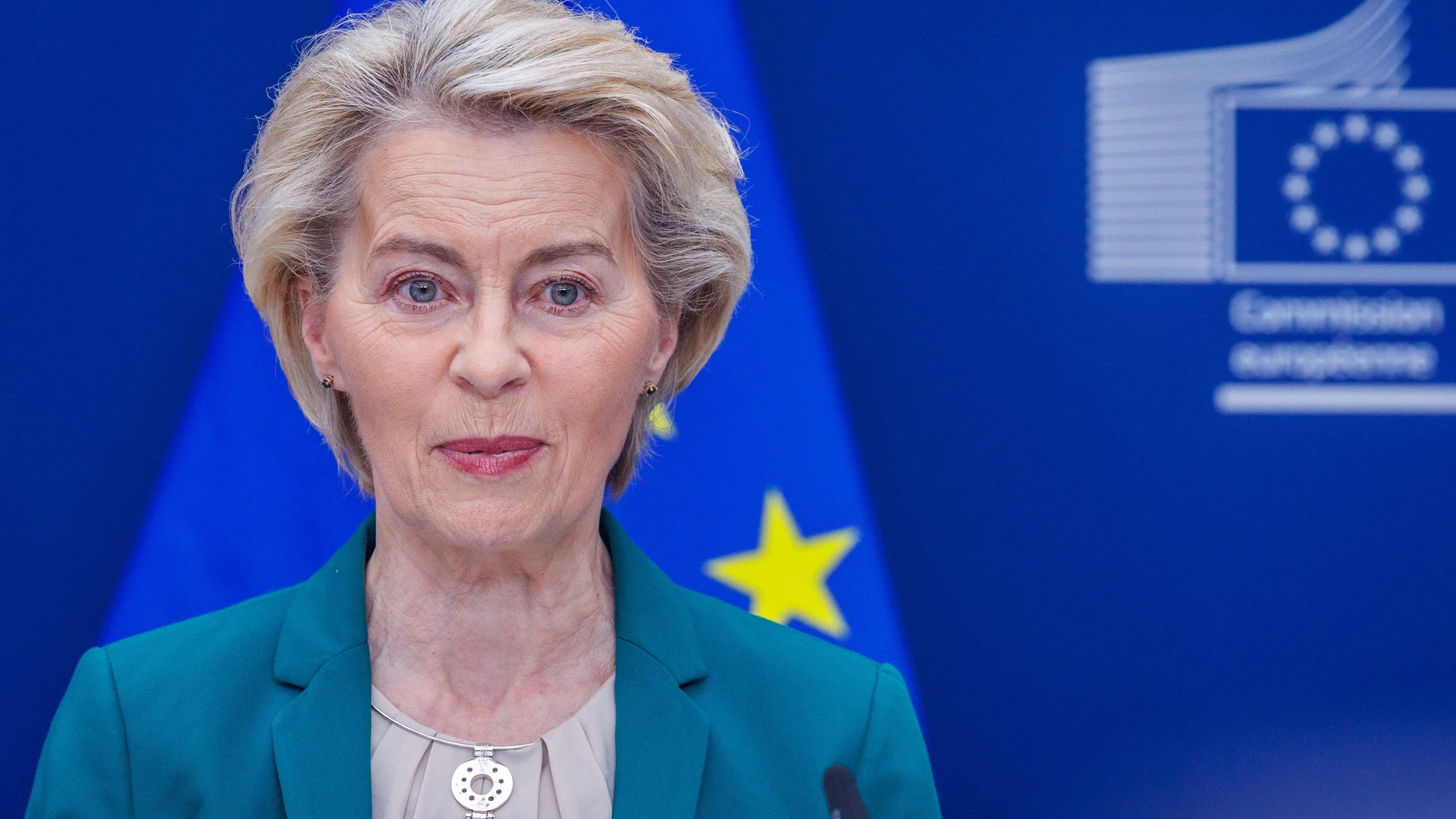 Brussels (Belgium), 13/07/2025.- European Commission President Ursula von der Leyen speaks during a joint press conference with Indonesian President Prabowo Subianto (not pictured) at the European Commission in Brussels, Belgium, 13 July 2025. (Bélgica, Bruselas) EFE/EPA/OLIVIER MATTHYS