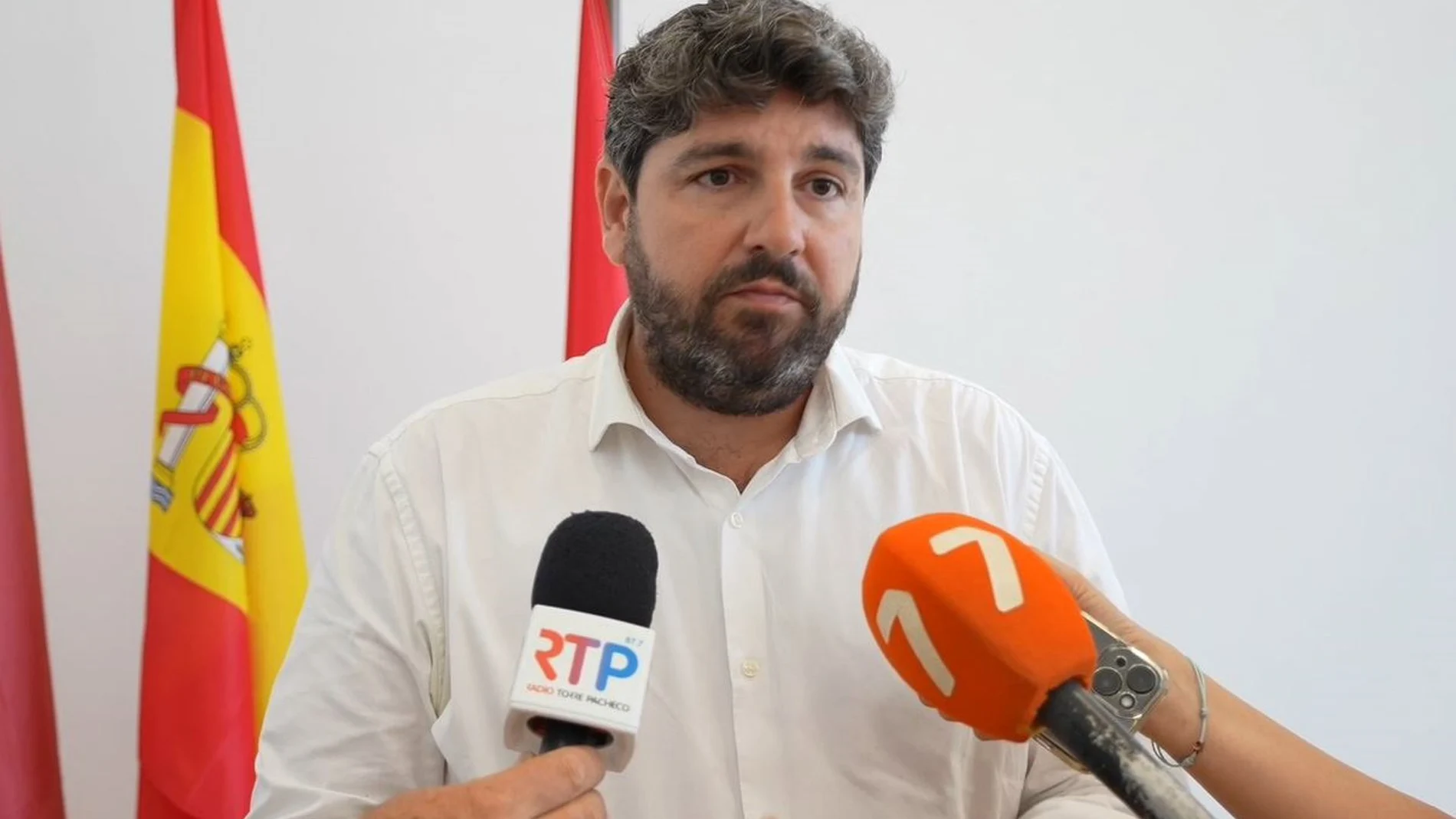 MURCIA.-López Miras pide calma e insiste que los responsables de la agresión en Torre Pacheco "responderán ante la justicia"
