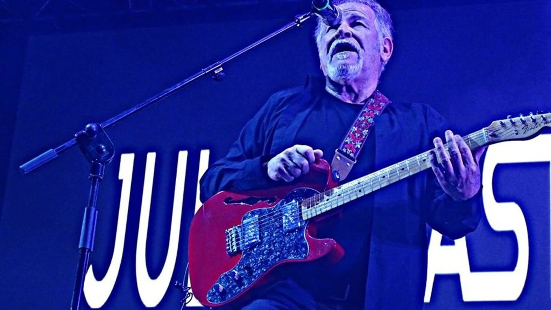 Carabanchel celebra el Día Mundial del Rock con el líder de Asfalto, un tributo a Queen y el Corro de Brujas