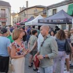 La diputada de Promoción Provincial y Desarrollo Rural Sostenible, Magdalena Rodríguez, durante su visita a ‘Amor a primera birra’, en Prádena 