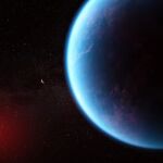 Ilustración que representa a K2-18b cerca de su estrella