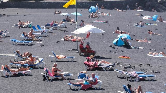 Canarias en alerta por calor extremo: ¿qué zonas superarán los 37 grados esta semana?