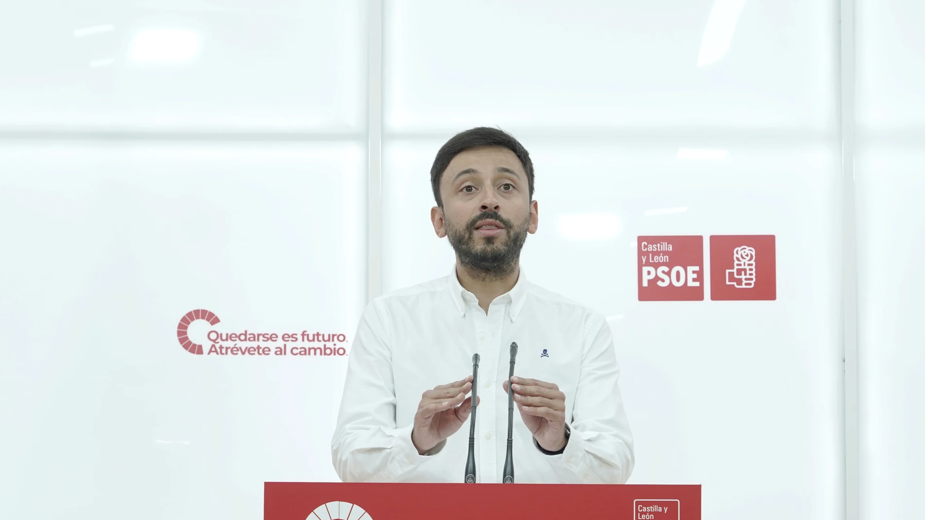 El secretario de Política Municipal del PSOE de Castilla y León, Fran Díaz, analiza la financiación local en la Comunidad.