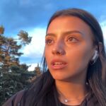 Daniela durante su vídeo en Suiza