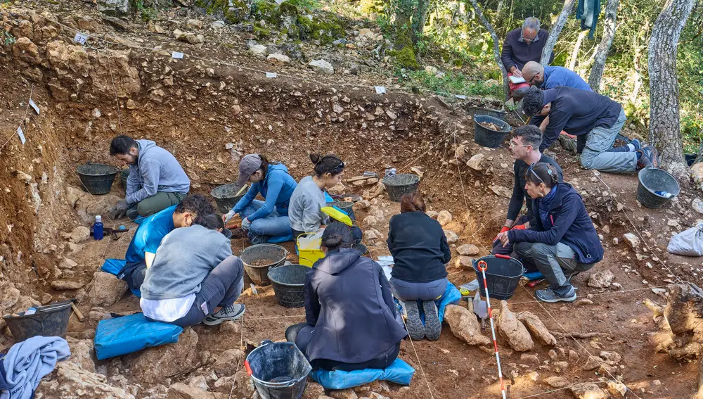Yacimientos de Atapuerca: estado actual de las excavaciones en el Portalón de Cueva Mayor y en la Galería de las Estatuas Exterior