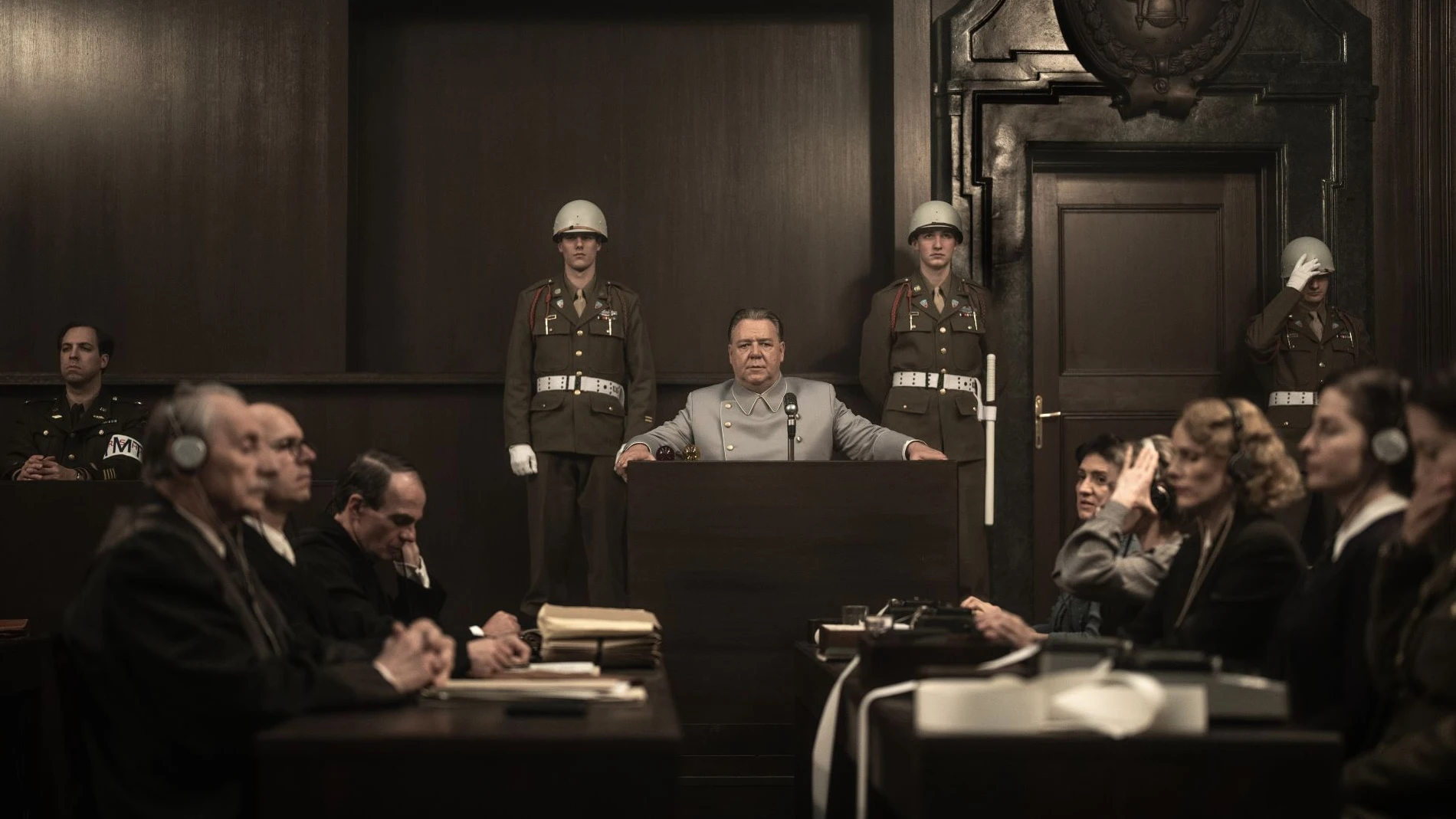 Russell Crowe es el líder nazi Hermann Göring en 'Nuremberg', la película sobre los famosos juicios ya con fecha de estreno y primeras imágenes