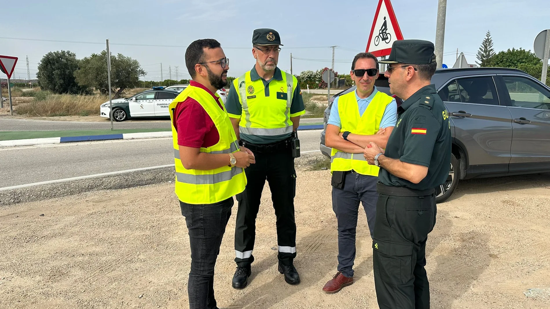 En verano se refuerza la vigilancia en las carreteras para evitar el consumo de alcohol y drogas por parte de los conductores