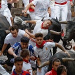 Los Miura cumplen la tradición y ponen el broche a los encierros de los Sanfermines 2025