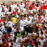 Los Miura cumplen la tradición y ponen el broche a los encierros de los Sanfermines 2025