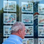Economía.- (AMP) La compraventa de viviendas logra su mejor mayo en 18 años, con 61.054 operaciones, un 39,7% más
