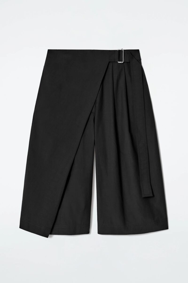Bermudas cruzadas.