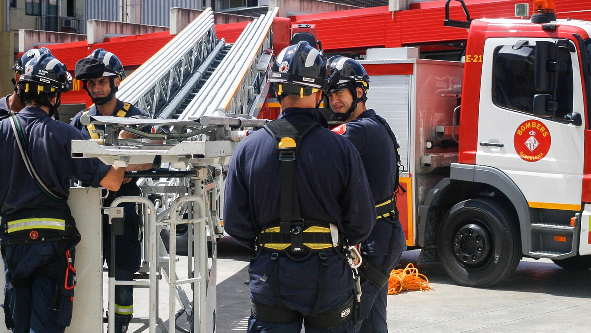 Foto de archivo de los bomberos de Barcelona