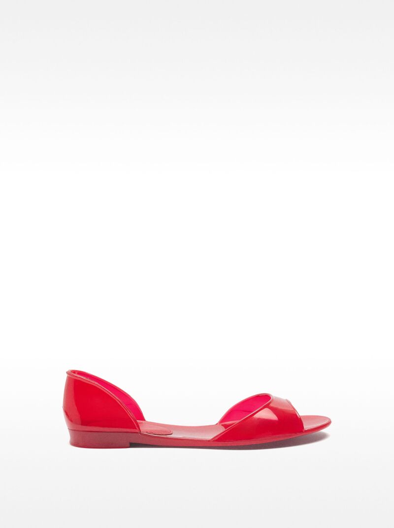 Sandalias planas 'jelly'.