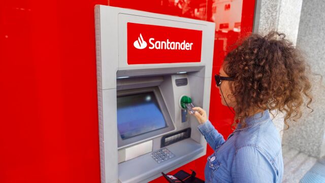 Santander, primera empresa del IBEX en lograr el certificado de accesibilidad 360º de AENOR