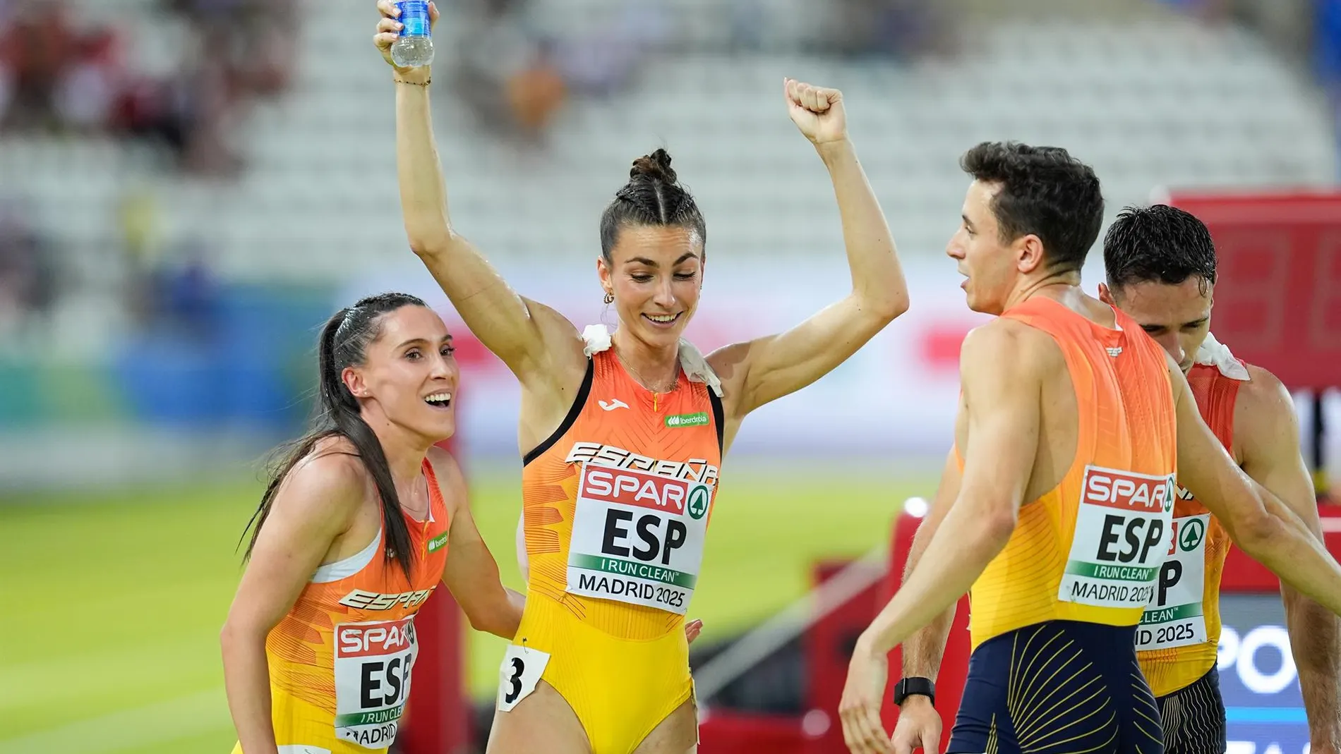 Atletismo.- Las integrantes del relevo 4x100, Quique Llopis y van Niekerk, protagonistas del Meeting de Madrid 2025
