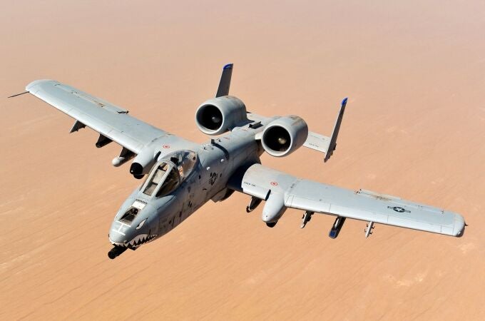 El poderoso y bestial avión de combate A-10 podría salvarse de la jubilación: esto es lo que propone el Senado 
