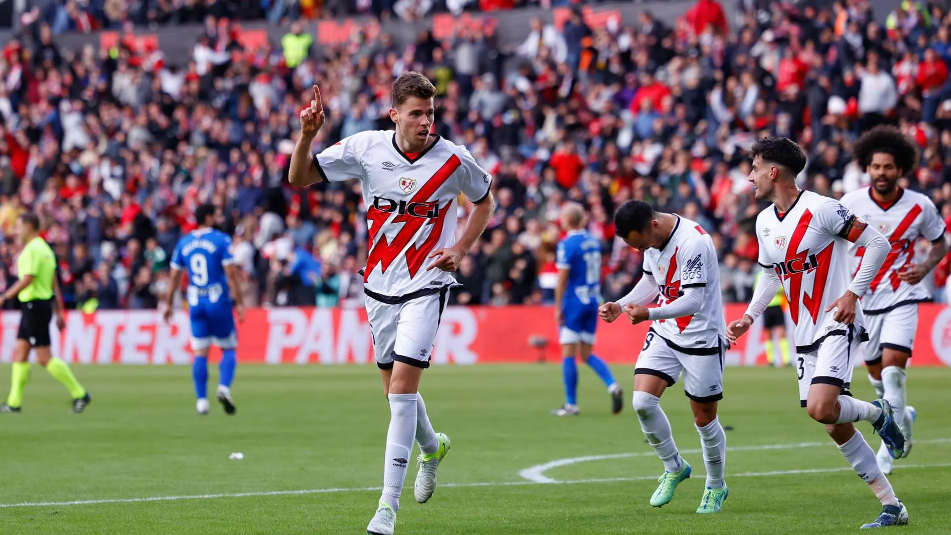Fútbol.- Gerard Gumbau repite cesión en el Rayo Vallecano