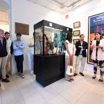 Todo listo en Santander para una feria taurina histórica: primer "No hay billetes" instalado