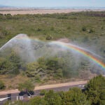 El Ayuntamiento de Valencia activa los ocho cañones de agua del Saler ante el “riesgo extremo” de incendios