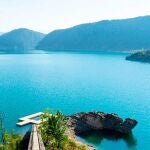 No es Amalfi: es un pueblo de Castilla-La Mancha donde te puedes bañar en aguas turquesas 