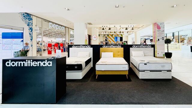 La colchonería Dormitienda abre en el centro comercial Los Arcos su tercera tienda física de Sevilla