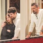Stella del Carmen y Alex Gruszynski disfrutan de la Semana Santa de Málaga en compañía de Antonio Banderas