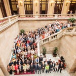 El presidente de la Generalitat, diputados, alcaldes y representantes del mundo rural celebran la aprobación del estatuto