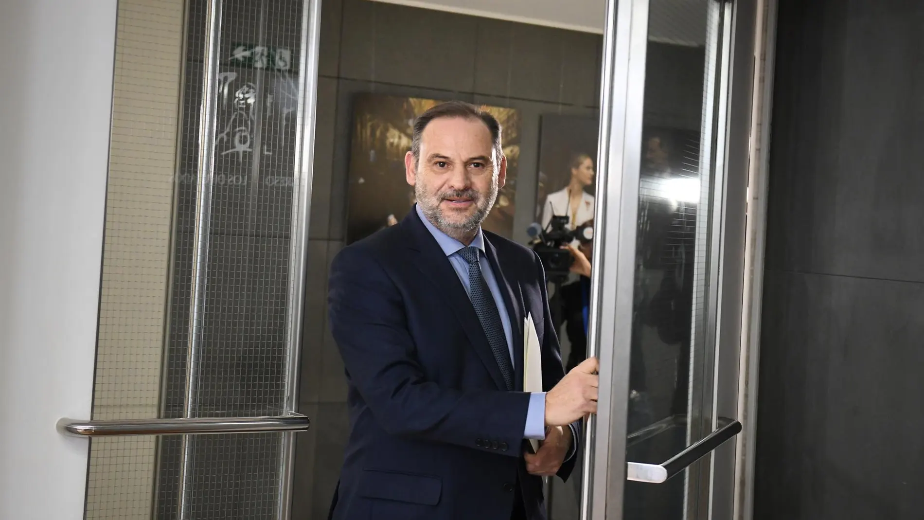 AMP-El Congreso informa al TS de que pagó a Ábalos más de 750.000 euros por rendimientos del trabajo y dietas en 10 años