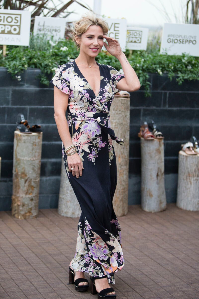 Elsa Pataky con vestido de flores.