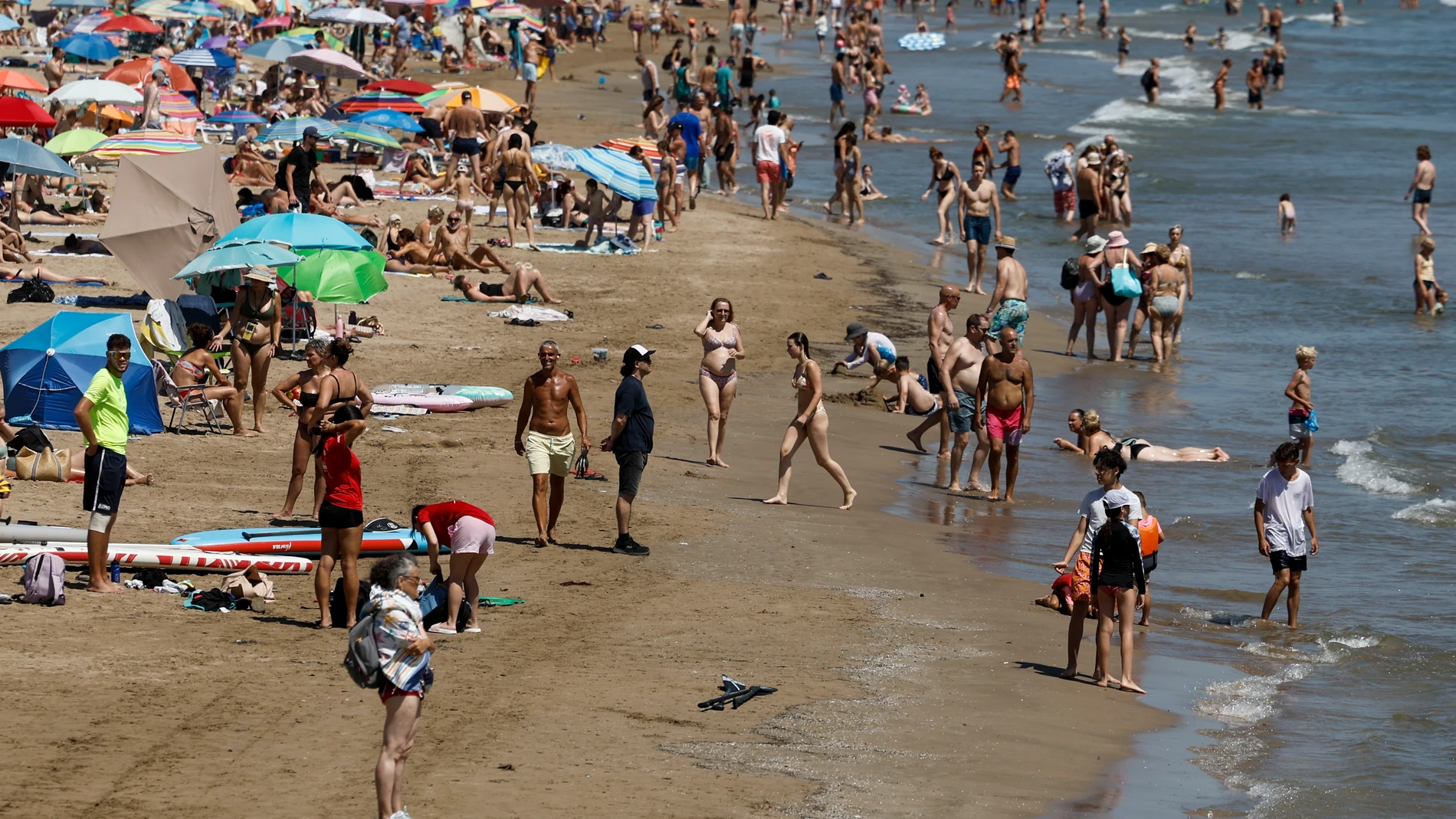 La Comunitat Valenciana se achicharra este jueves con termómetros de casi 40 grados
