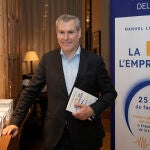 Emili Rousaud con el libro “La Fe dela emprendedor”