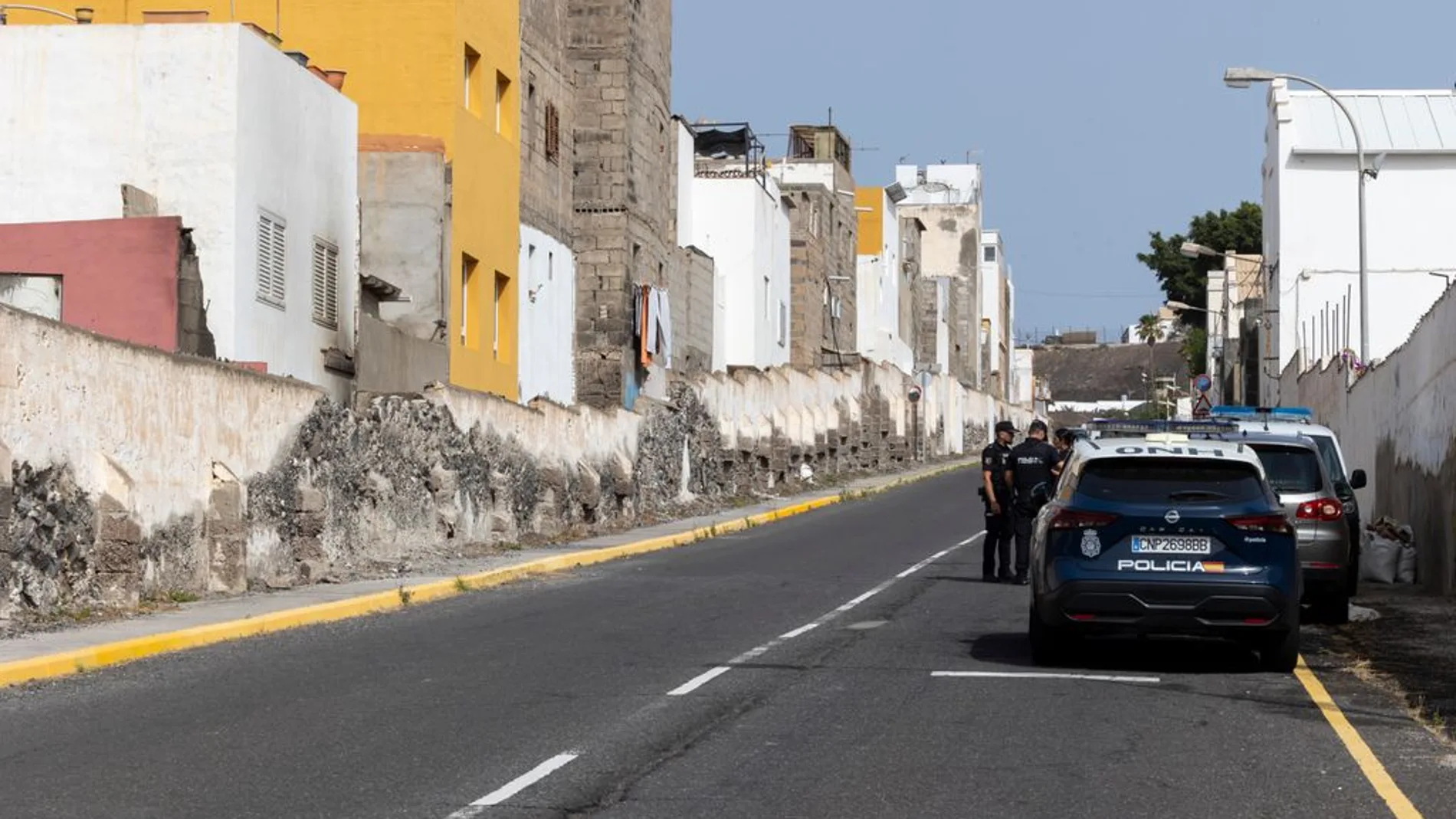 Un Juzgado de Violencia sobre la Mujer investiga el grave caso de la menor quemada en Gran Canaria; el detenido alega que fue un accidente