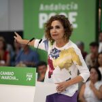Montero resta credibilidad al Barómetro del CIS andaluz "puesto al servicio" de la Junta: "Hace falta más humildad"