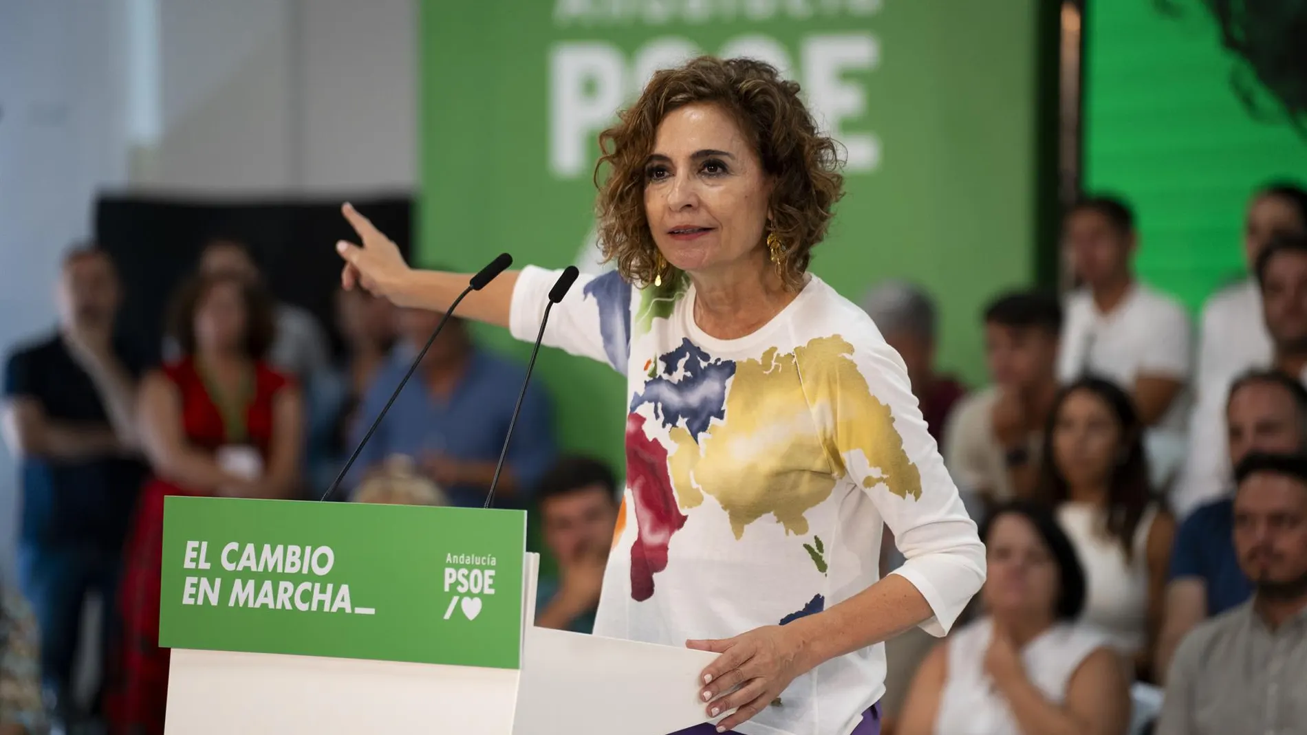 Montero resta credibilidad al Barómetro del CIS andaluz "puesto al servicio" de la Junta: "Hace falta más humildad"