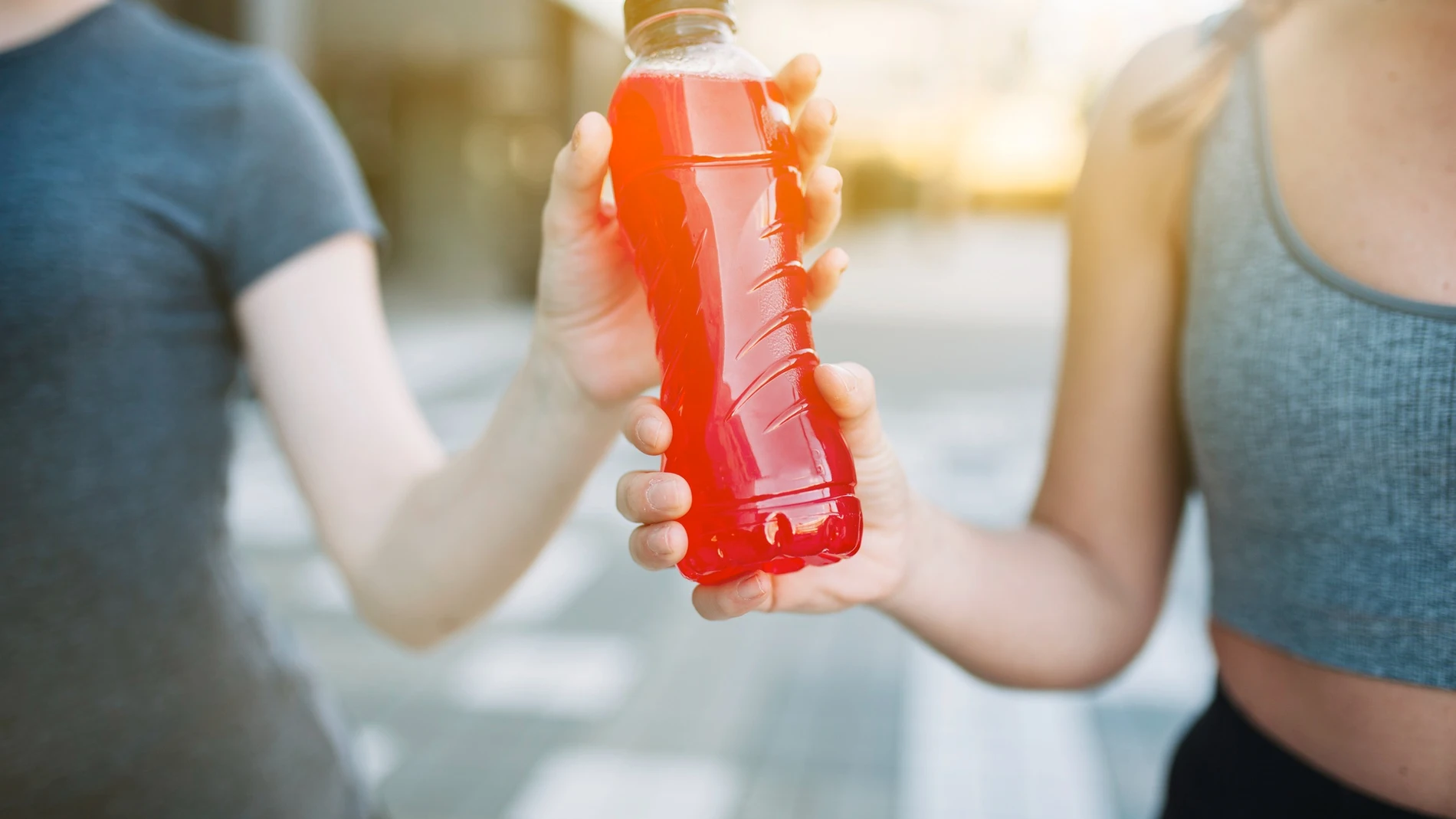 Beneficios zumo de cerezas en deportistas