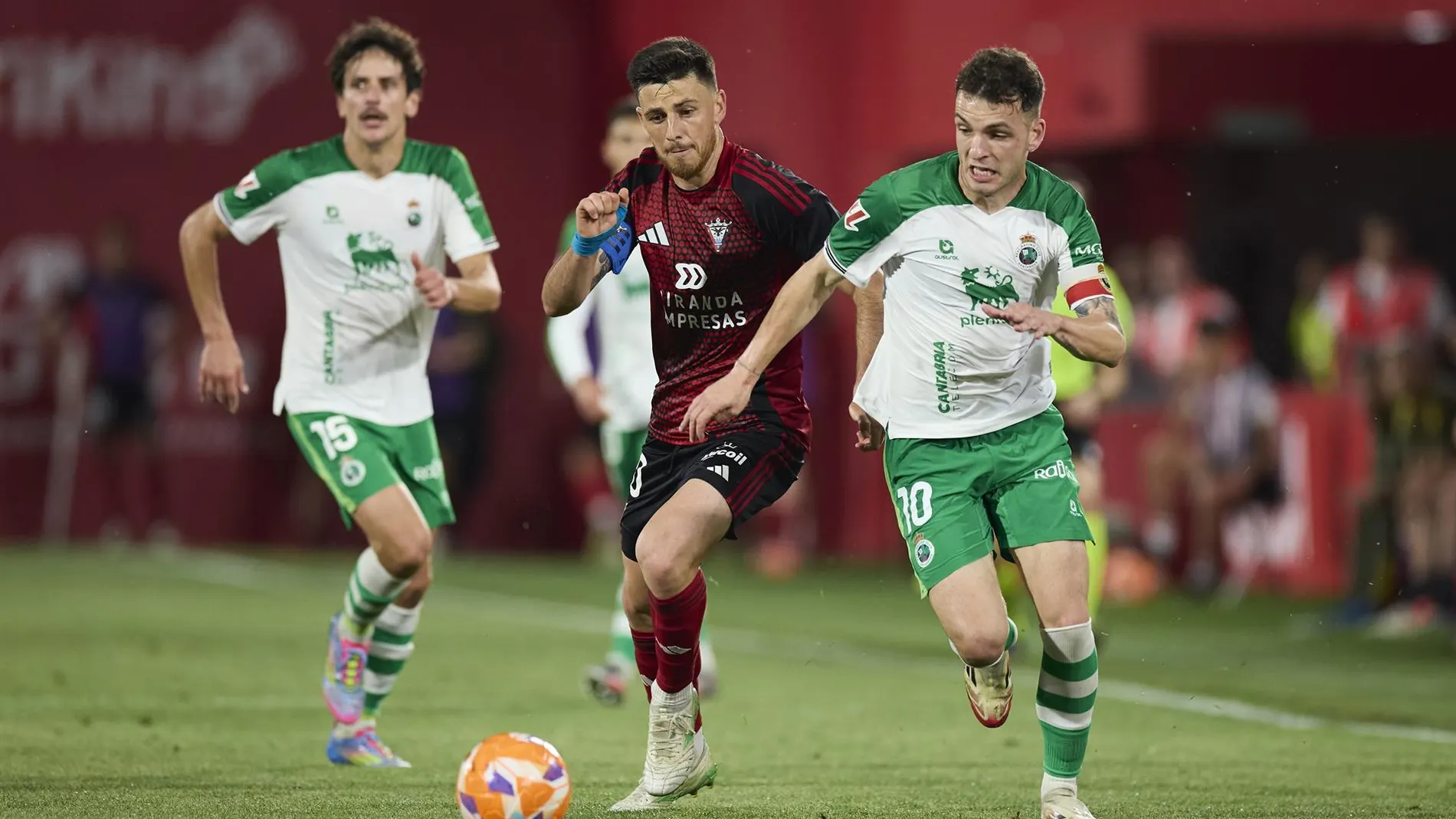 Fútbol.- DAZN incluye LaLiga Hypermotion a su plan Fútbol