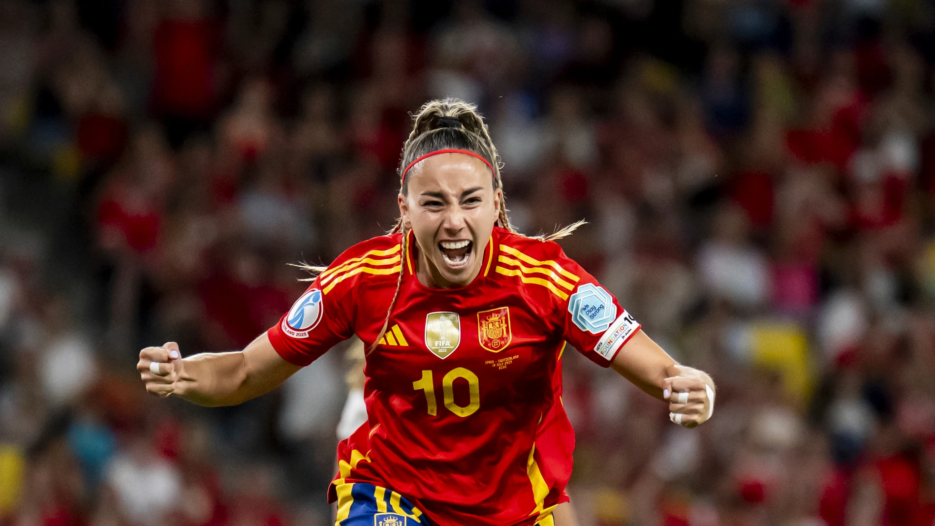 Spain's Athenea Del Castillo celebrates scoring during the Women's Euro 2025 quarterfinal soccer match between Switzerland and Spain at Wankdorf stadium in Bern, Switzerland, Friday July 18, 2025. (Anthony Anex/Keystone via AP)
