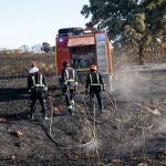 El incendio de Méntrida (Toledo) que afecta a Madrid sigue activo aunque perimetrado